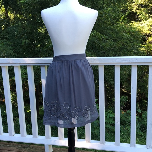 Jennifer Lopez Skirt size XL grey with gorgeous beading and fully lined - Picture 5 of 6